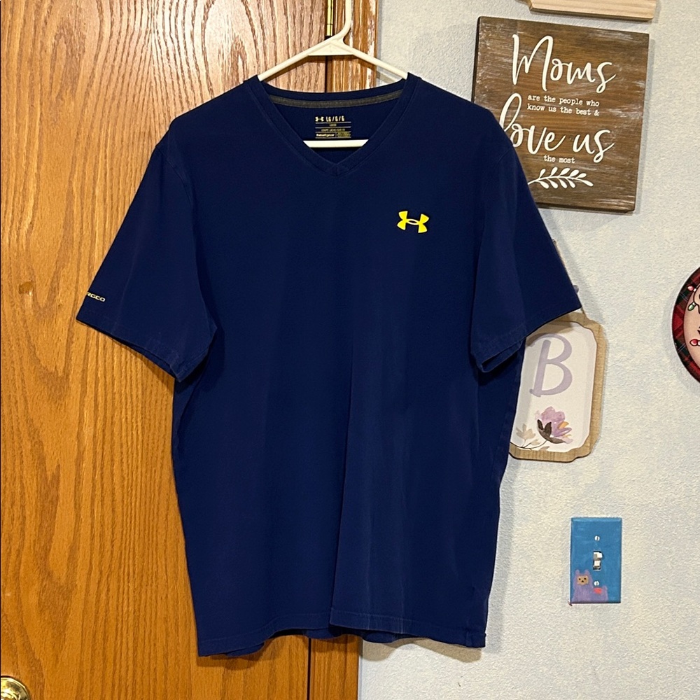Under Armour Blue T-Shirt - Men’s Size Large